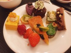 -圣丰索菲特·2 On 988 Café 自助餐厅