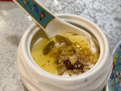 自制酸奶-汗腾格里·风味餐厅(新疆驻京办店)
