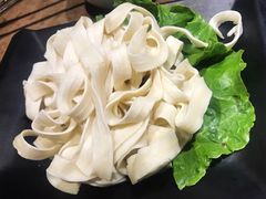-七欣天香辣蟹火锅(上海银亿滨江店)