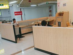 -德克士(场中路店)