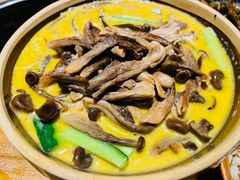 -吃饭皇帝大土家民族菜(正大广场店)