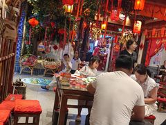 -鱼满舱·鲜活海鲜·正宗鲁菜