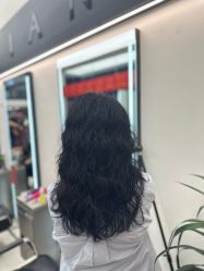 -乾健·烫染·接发SALON