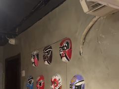 -荒岛实景沉浸密室(江汉路1店)