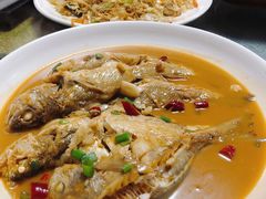 红烧杂鱼-杨记海鲜楼(三门黑金冠店)