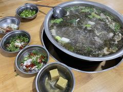 -黑竹沟新场牛肉火锅