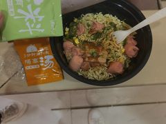 -应城停车区-停车场