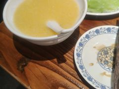 -老天桥酱肉烧饼夹肘子(天桥店)