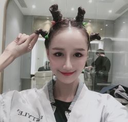 -东秀护肤造型
