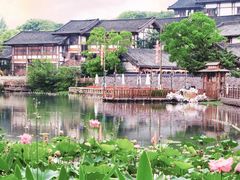 -茅山东方盐湖城景区