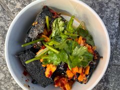 -黑色经典臭豆腐·湖南特产(太平街口店)