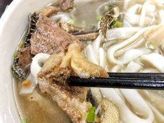 -潮镇老尾牛杂(环城西路店)