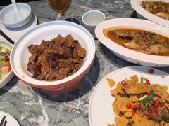-披云云小馆·味道江湖(姚家园万象汇店)