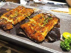 特制蒲烧活鳗一尾-鳗事鱼意·活鳗現烤专门店(富力海珠城店)
