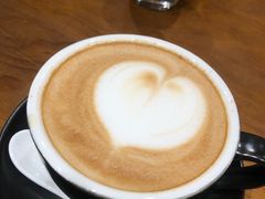 拿铁-喵屋coffee