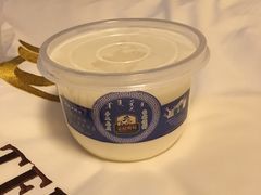 -蒙醇鲜酿酸奶