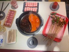 -钢管厂五区小郡肝串串香火锅(梅川路店)