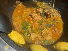 -袁小二大东北铁锅炖(吉祥村总部)