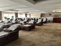 -兴芮温泉度假区