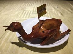 驰名石岐乳鸽-石岐佬中山菜馆(张溪店)