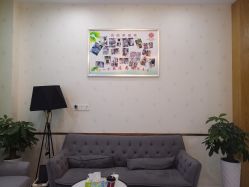 -苗医生专业祛痘·皮肤管理