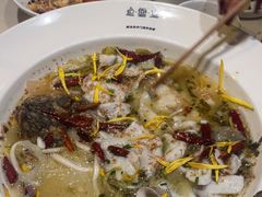 -渔语鱼酸菜鱼新川菜(来福士店)