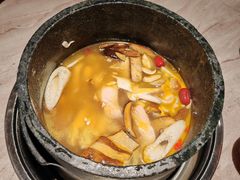-野·大山里野生菌石锅土鸡(益田假日店)