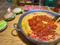 -周幺妹重庆老火锅(银泰城总店)