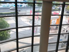 -上海跨国采购会展中心