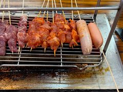 -哈尔滨小酒馆·鲜肉现穿自助烧烤(康新花园店)