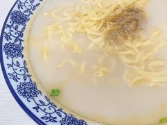 -面婆婆东台鱼汤面(湛江路店)