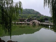 -灵岩山风景区