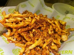 神戳戳的蘑菇-苦尽酒馆·川菜(鼓楼店)