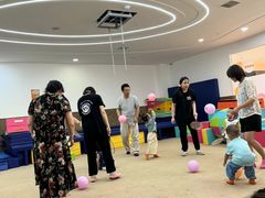 -爱威盛亲子俱乐部·纽约国际早托中心