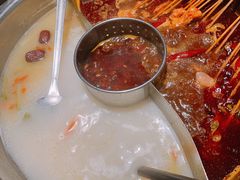-佰人王串串香火锅(洋珠巷店)