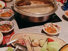 -一绪に寿喜烧(荟聚店)