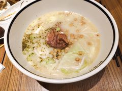 -阿香米线(大唐西市大润发店)
