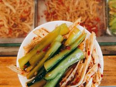 -矮子粉店1985·长沙米粉(湘春路店)