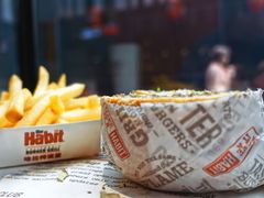 -The Habit Burger Grill 哈比特汉堡(复兴soho店)