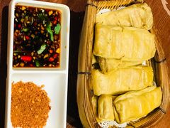 -老滇山寨•云南特色菜•地方菜•民族风情歌舞表演(金碧店)