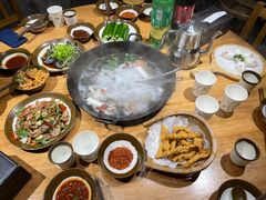 -头羊市井羊肉馆