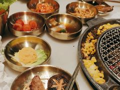 -韩宫宴烤肉·料理(大宁国际店)