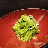 品尝徽菜的魅力，记录不同的口味之旅。