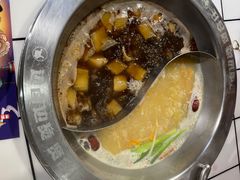 -喜悦小串丹东小黄牛海鲜烧烤大排档(民主广场店)
