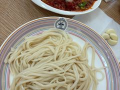 -歹歹的加个面过油肉拌面