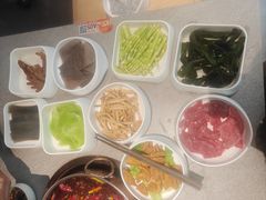 -菌自在·云南野生菌火锅(长安万达店)
