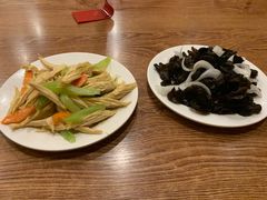 -清真吴记门钉肉饼·喜多利