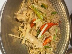 -乔阿马·江南味·驴肉香(龙湖华泾天街店)