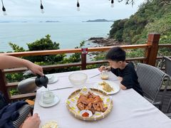 -美人鱼悬崖海景餐厅(鹿嘴山庄店)