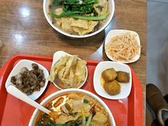 -螺小胖柳州螺蛳粉(钟楼总店)